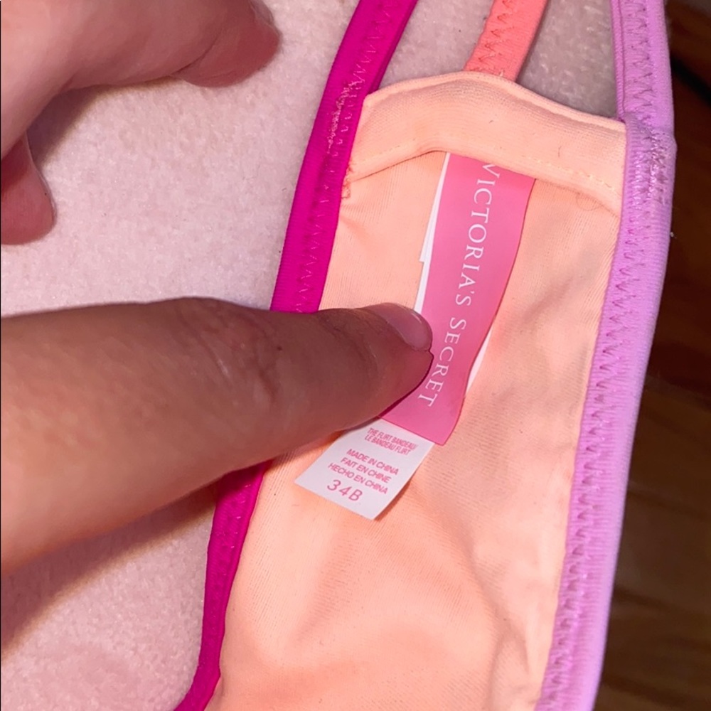 VS Bathing suit - Picture 4 of 5